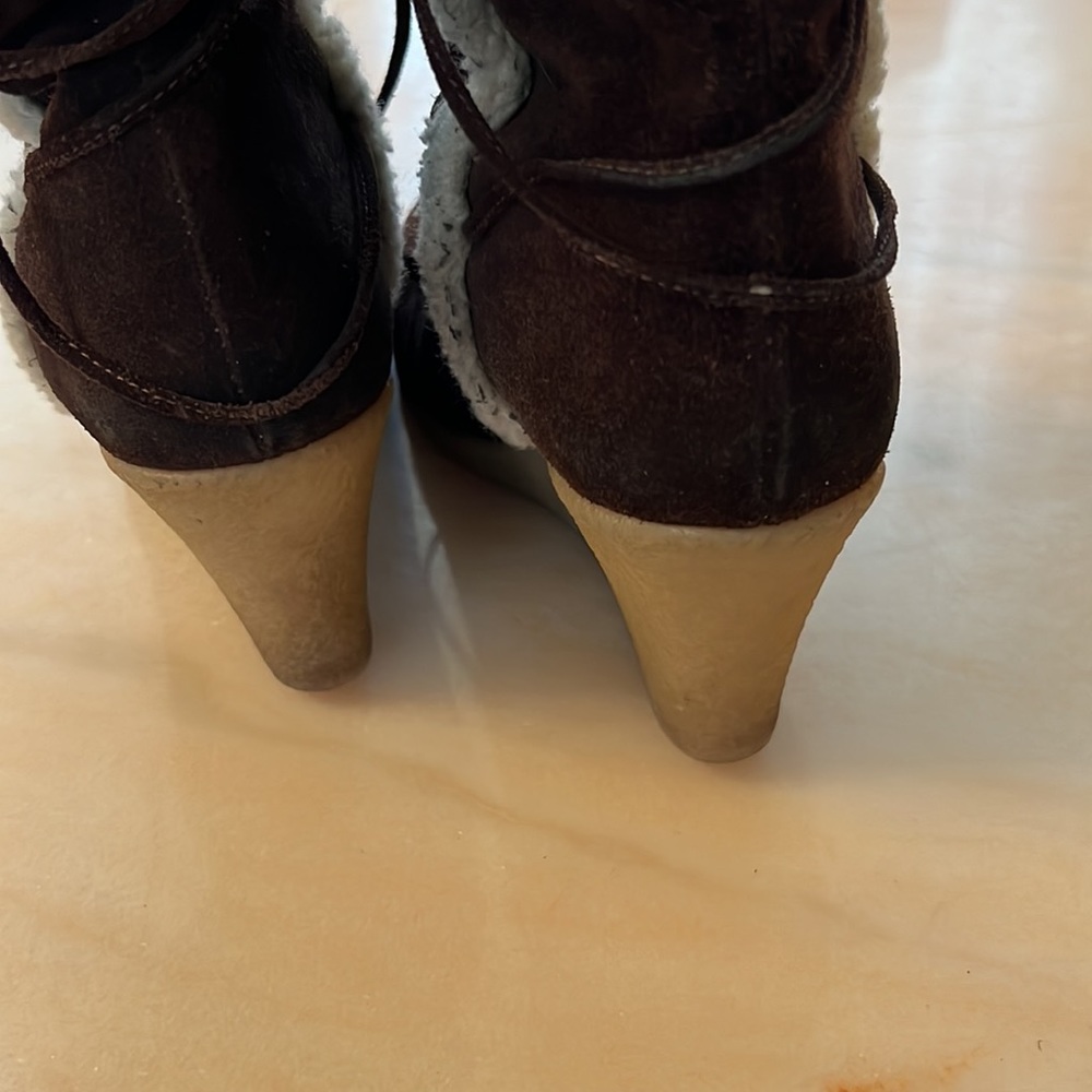Bundle of two pair of boots - Picture 5 of 7